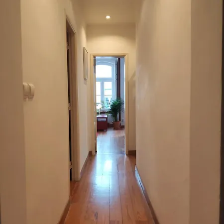 Apartment Centre Charm And Practicality *