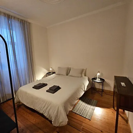 Centre Charm And Practicality *